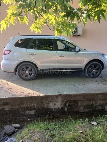 Hyundai Santa Fe-2