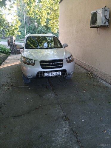 Hyundai Santa Fe-7