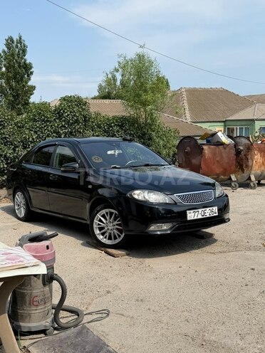 Daewoo Gentra-1