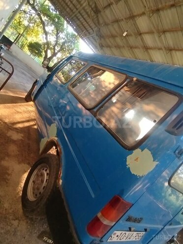 Ford Transit-2