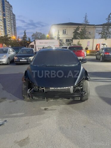 Hyundai Elantra-1