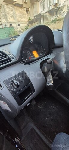 Mercedes Vito-17