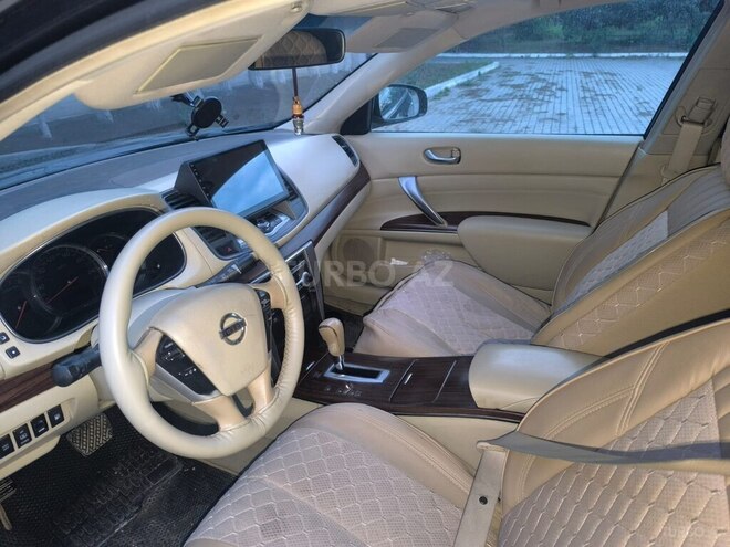 Nissan Teana-6