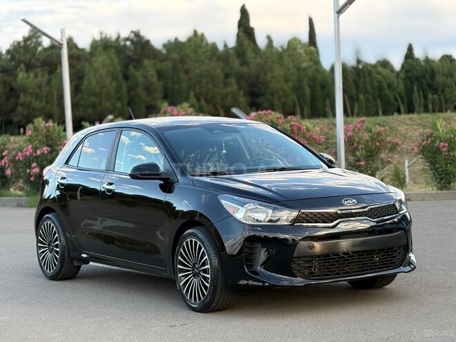 Kia Rio-2