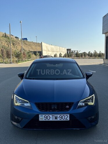 SEAT Leon-1