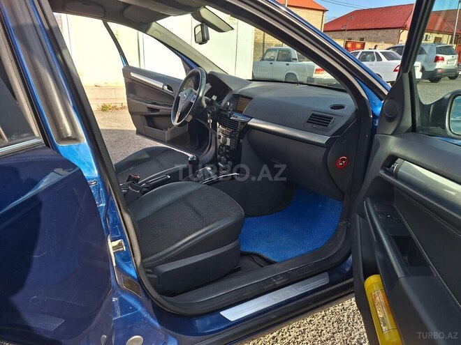 Opel Astra-10