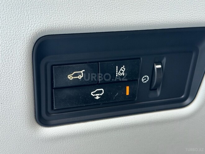 Land Rover Range Rover-11
