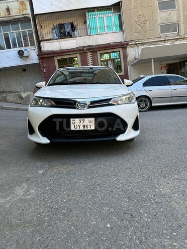 Toyota Corolla Fielder-1