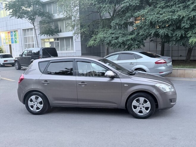 Kia Ceed-3