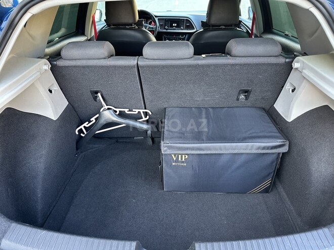SEAT Leon-12