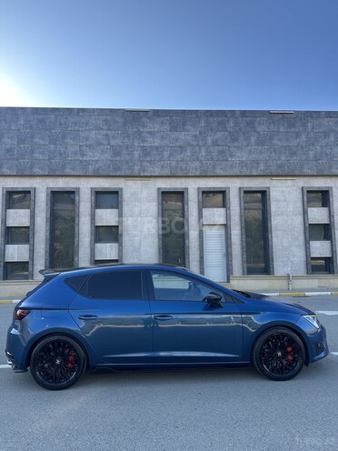 SEAT Leon-7