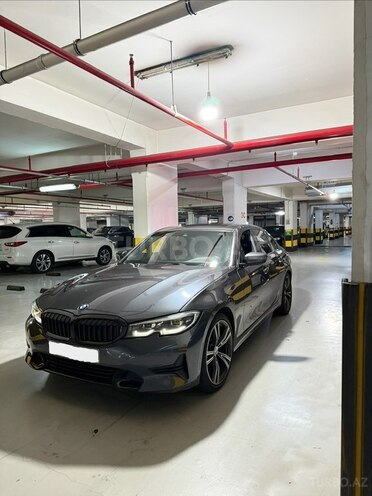 BMW 330-2
