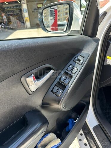Hyundai Tucson-3