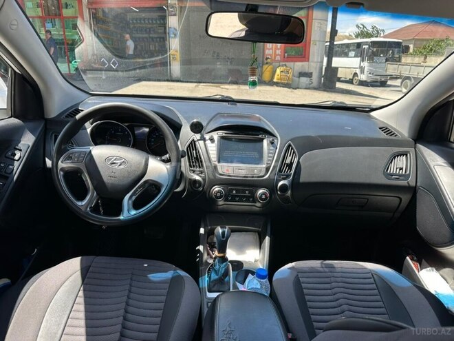 Hyundai Tucson-11