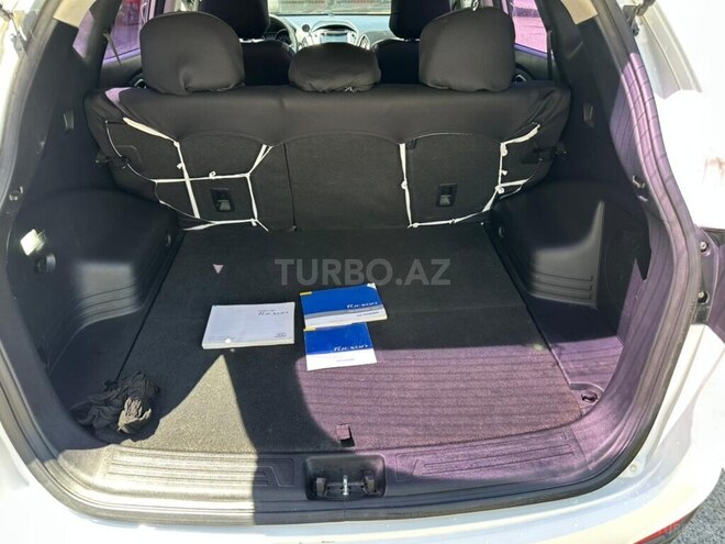 Hyundai Tucson-12