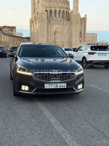 Kia K7-3