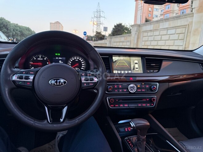 Kia K7-12