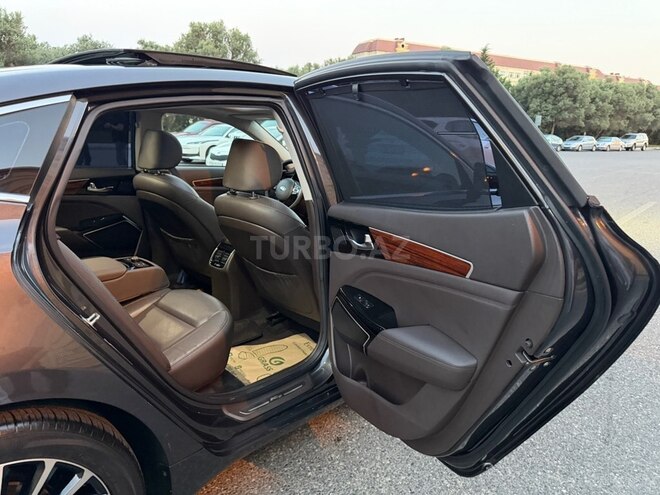 Kia K7-15
