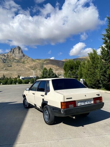 LADA (VAZ) 21099-3