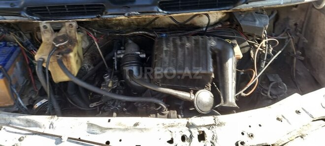 Ford Transit-4