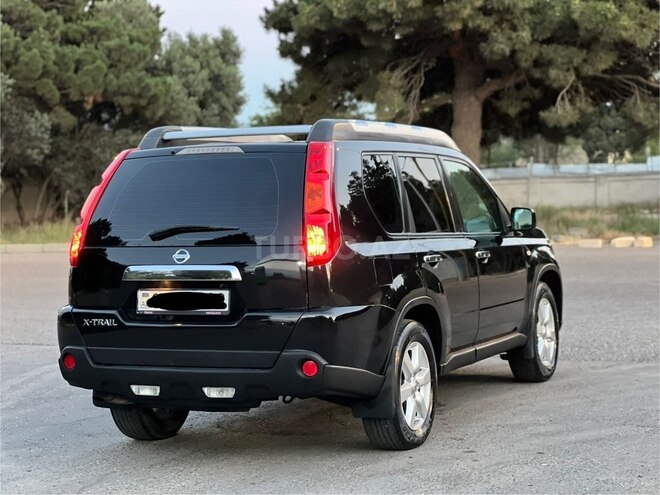 Nissan X-Trail-13