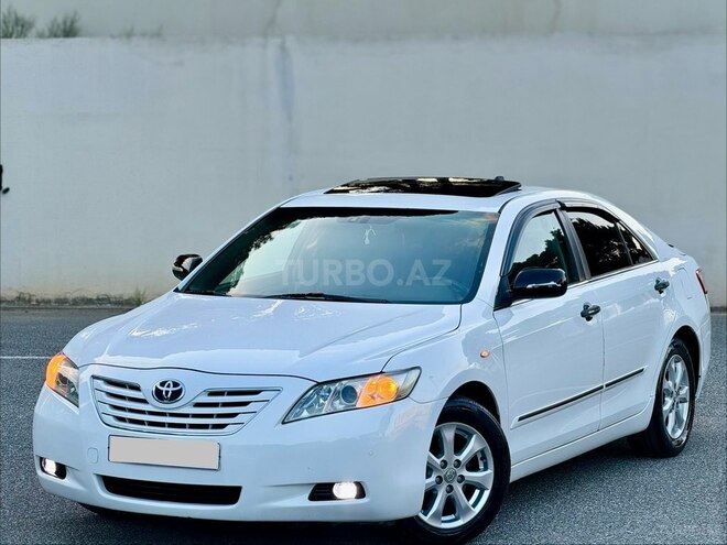 Toyota Camry-8