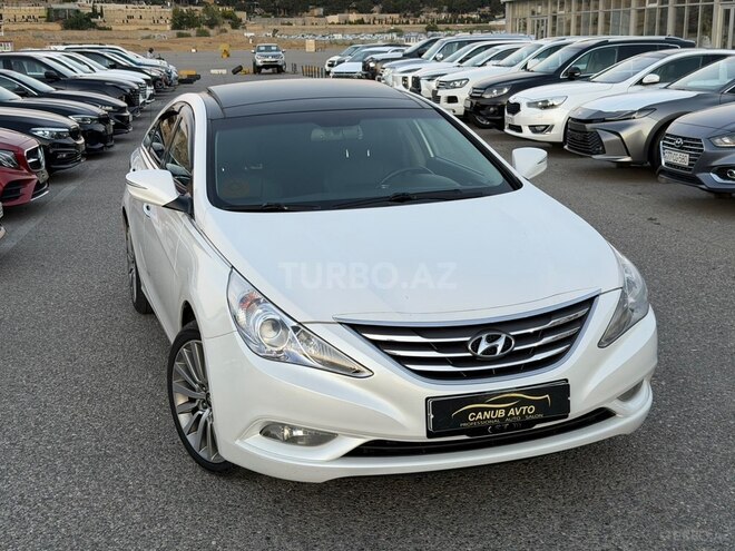 Hyundai Sonata-4