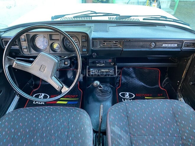 LADA (VAZ) 2107-10