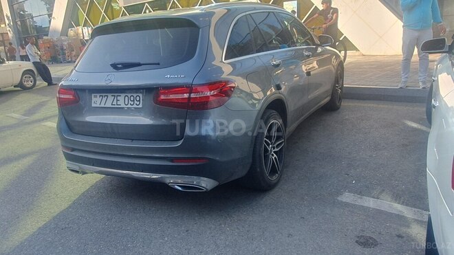 Mercedes GLC 250 4MATIC-3