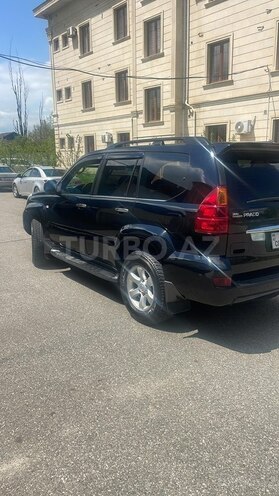 Toyota Land Cruiser Prado-4