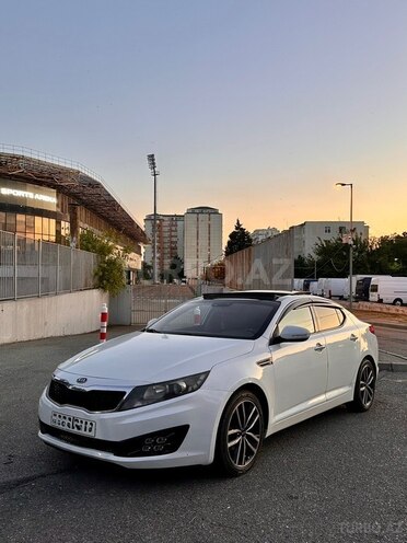 Kia Optima-2