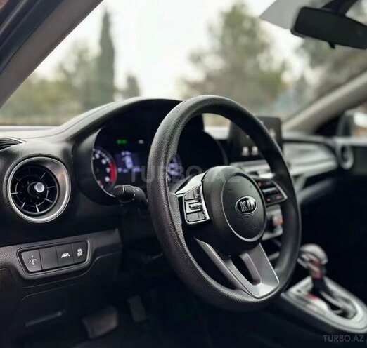 Kia Forte-3