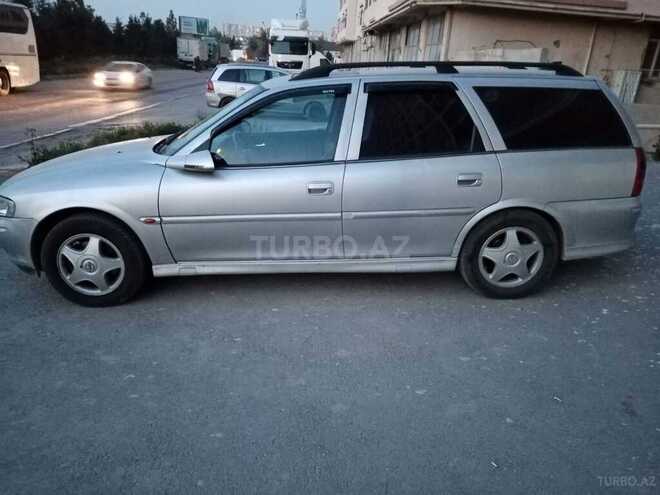 Opel Vectra-13