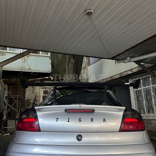 Opel Tigra-5