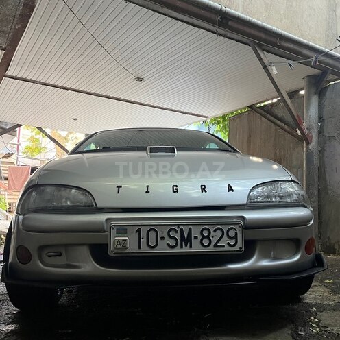 Opel Tigra-10