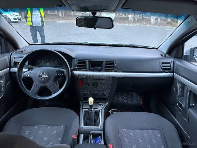 Opel Vectra-17