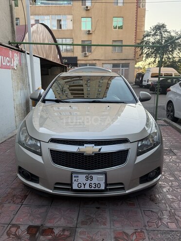 Chevrolet Cruze-1
