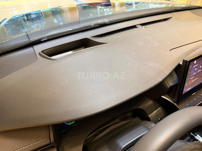 Toyota Camry-15
