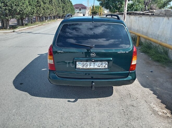 Opel Astra-2