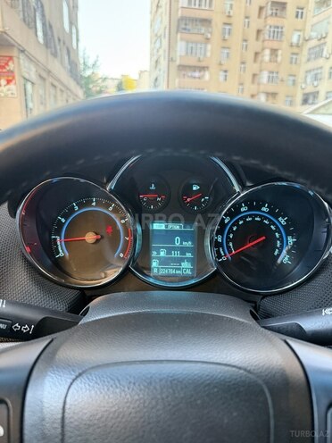 Chevrolet Cruze-8