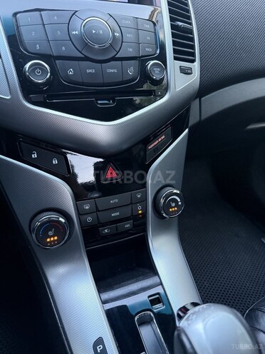 Chevrolet Cruze-5