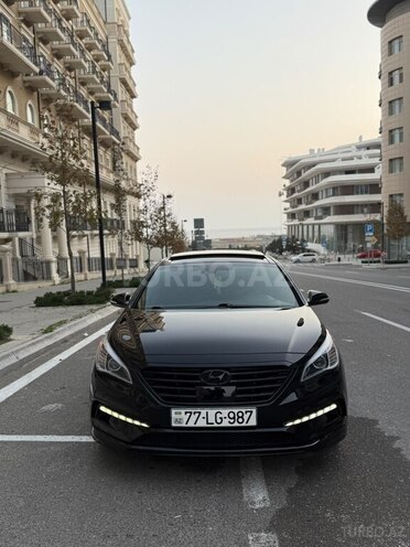 Hyundai Sonata-1
