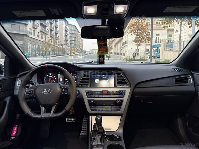 Hyundai Sonata-3