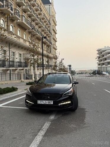 Hyundai Sonata-5