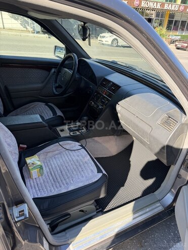Mercedes C 200-5