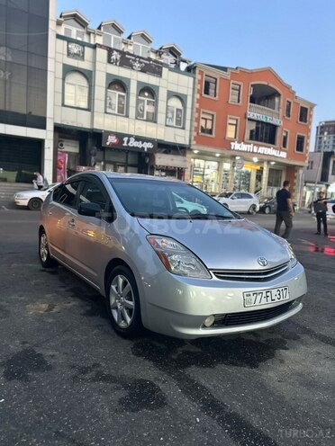 Toyota Prius-6