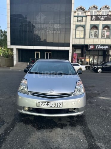 Toyota Prius-1