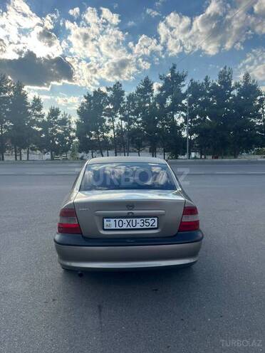 Opel Vectra-5