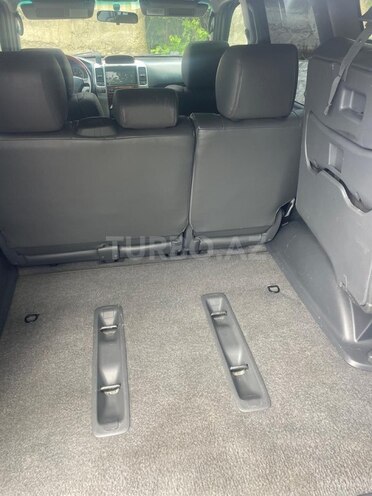 Toyota Land Cruiser Prado-14