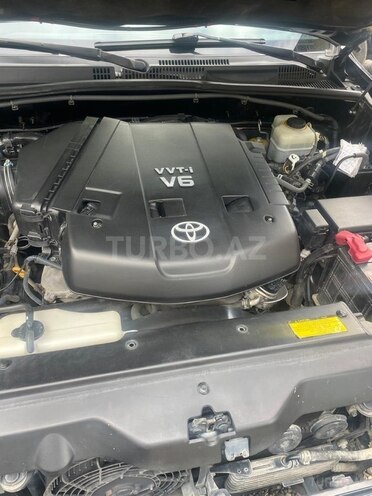 Toyota Land Cruiser Prado-13